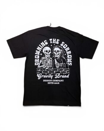 Camiseta Gravity - Drowning the sorrows