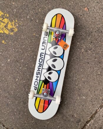 Skate Completa Alien Workshop 1 - 8.25